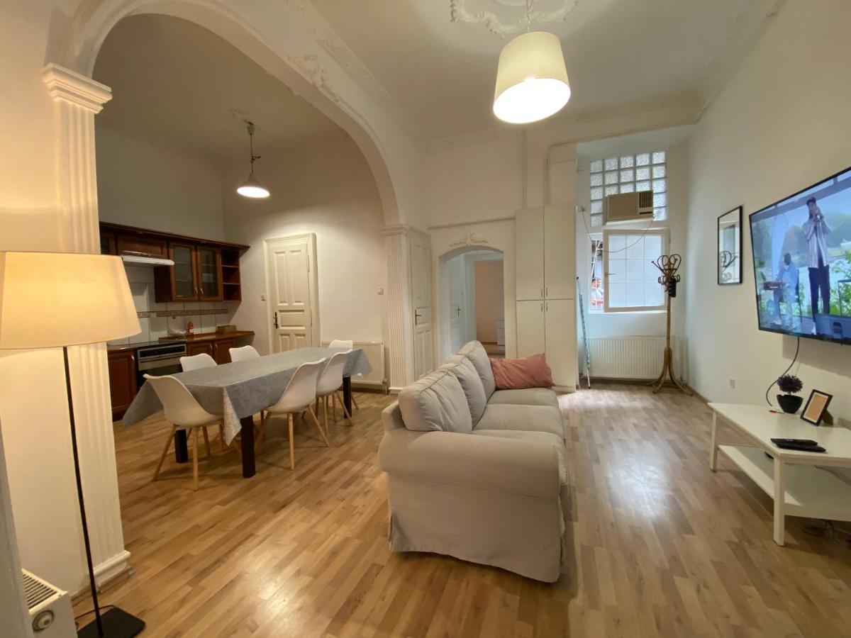 3 Bedrooms- Central Quarter Apartment Budapest Exterior foto